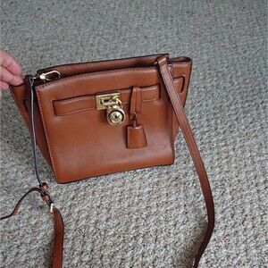 Michael Michael Kors Hamilton Traveler Leather Messenger brown Shoulder bag